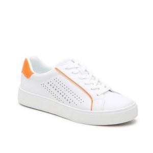 Marc Fisher Sneakers